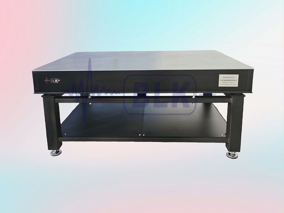 BK-RT阻尼隔振光學(xué)平臺 BK-RT阻尼隔振光學(xué)平臺